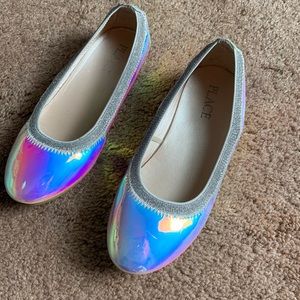 Girls size 12 Holographic Flats